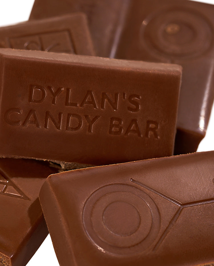 Dylan's Candy Bar Ombré Glitter Chocolate Letter - V