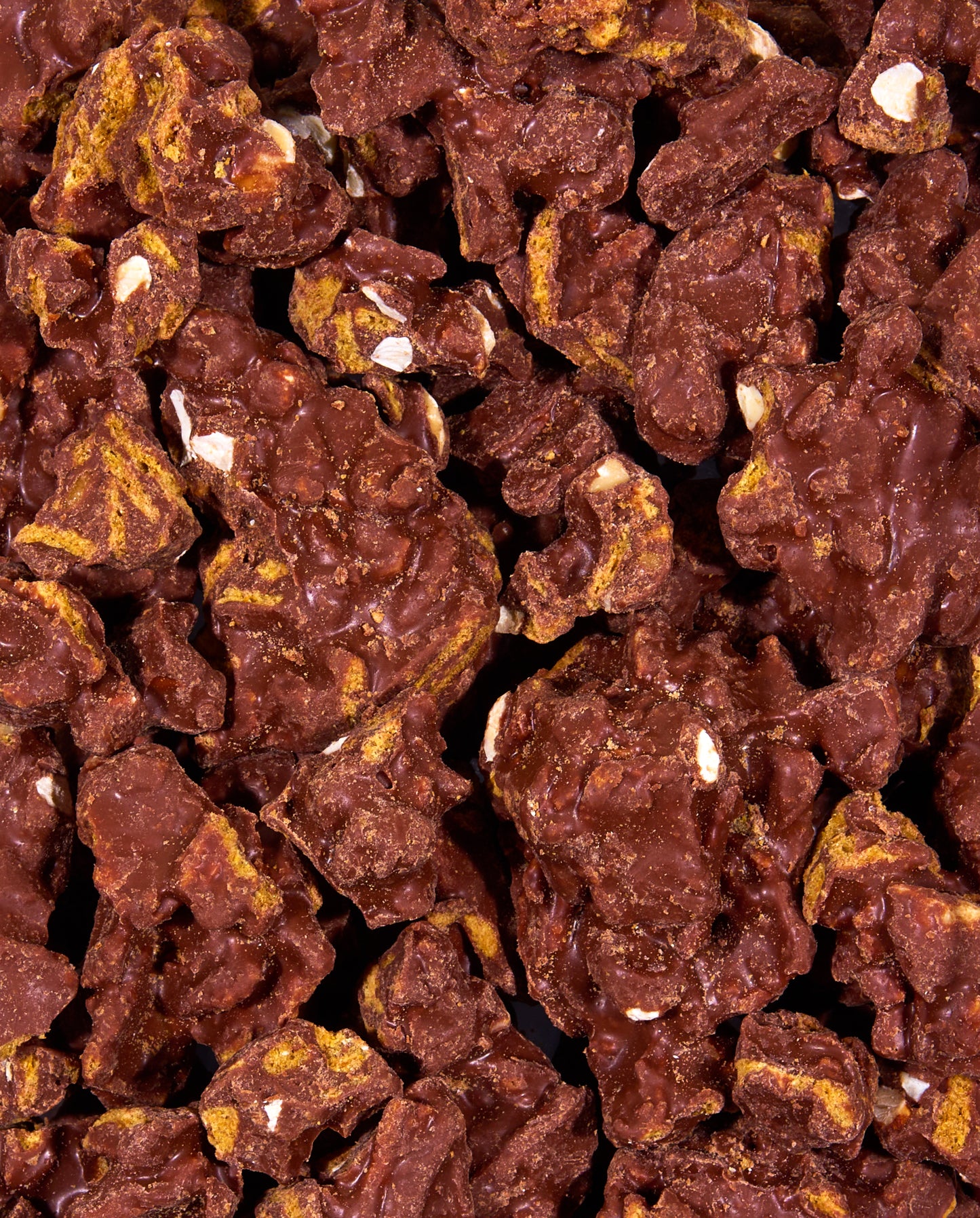 Zoomed-in OMG! Milk Chocolaty Clusters